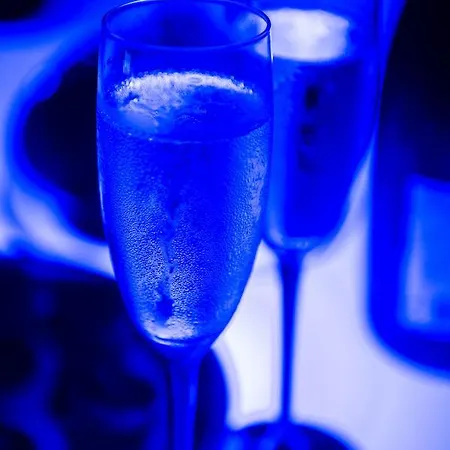 Glamour & *